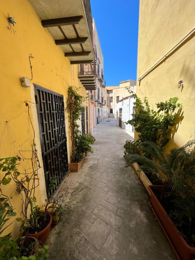 Vicolo Del Vento Stanza Scirocco Hotel Palermo Exterior photo