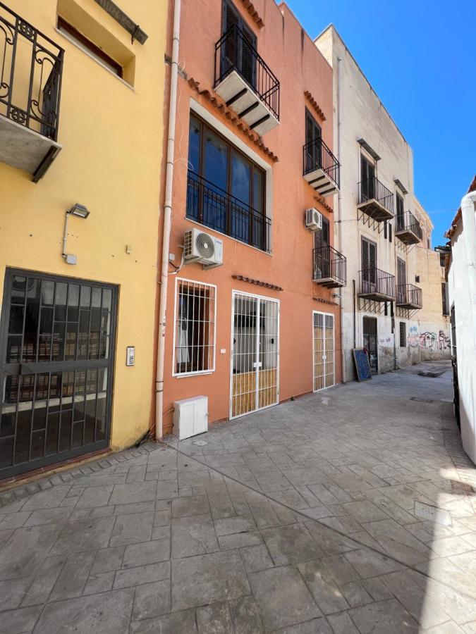 Vicolo Del Vento Stanza Scirocco Hotel Palermo Exterior photo